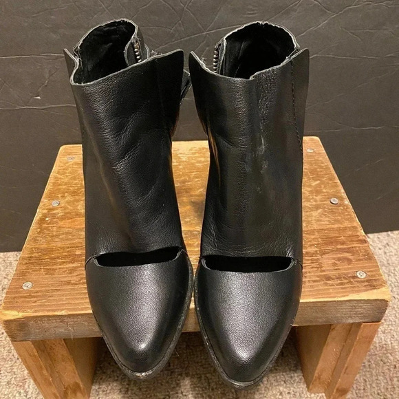 Joe’s Leather Upper Black Heel Boots Women Size 6.5 - Picture 4 of 7